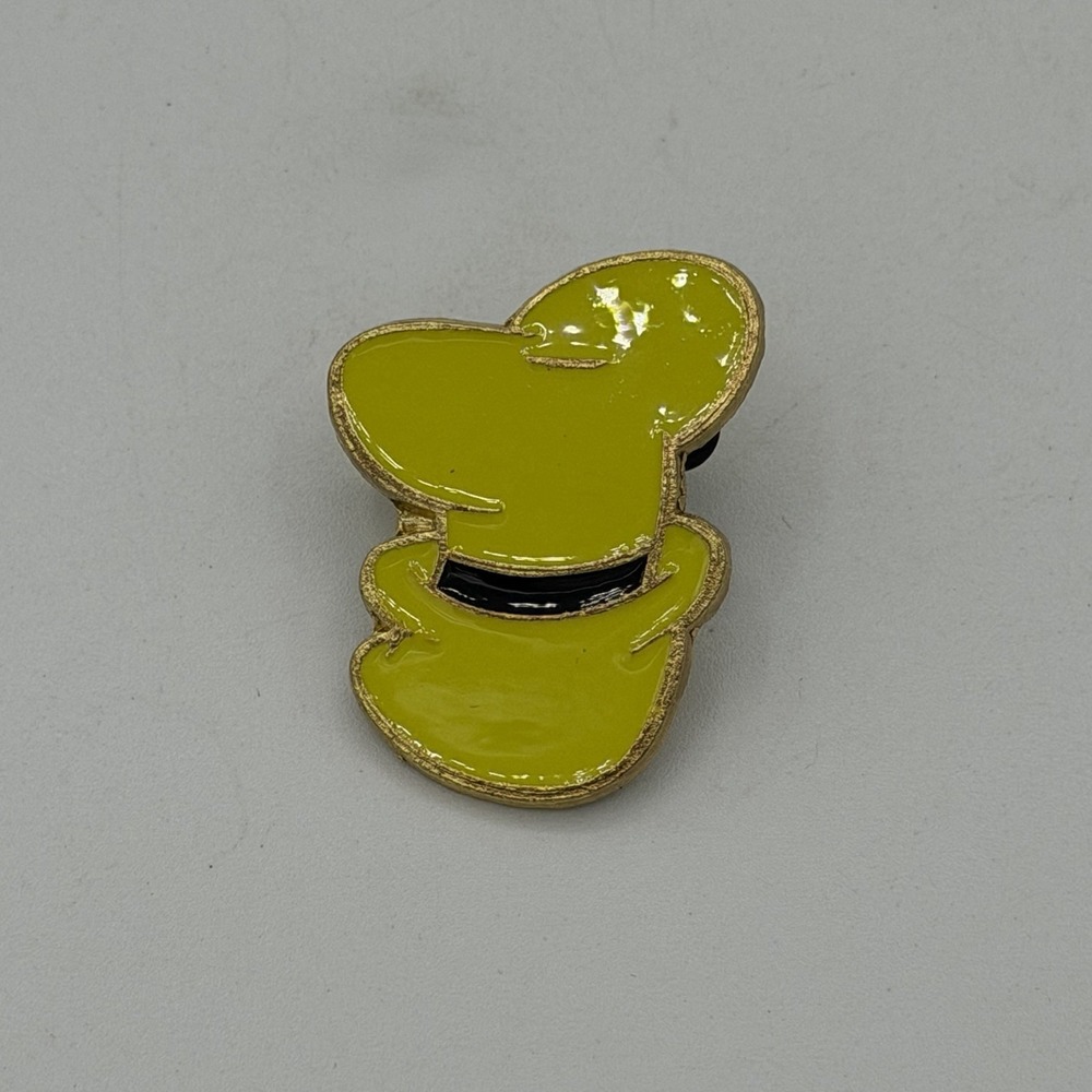 Disney Parks Authentic Trading Pin Goofy's Yellow Hat Character Hats Mystery Pin